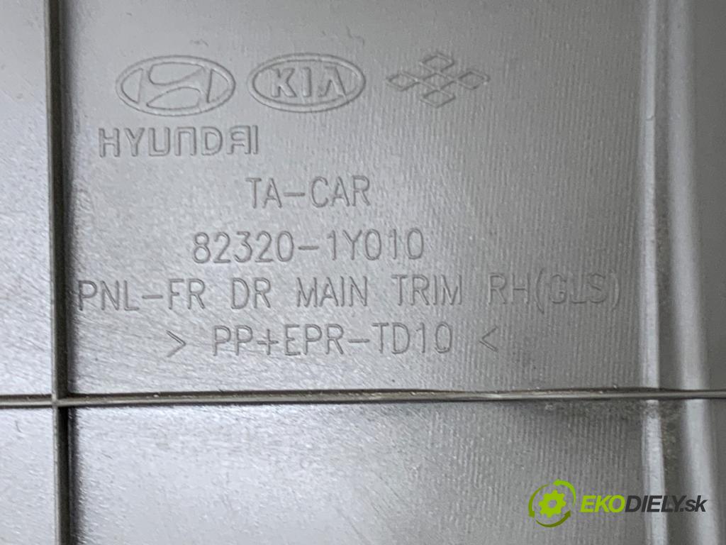 KIA PICANTO II liftback 2012 51 kW 1.0 998 ča dveře pravý přední část