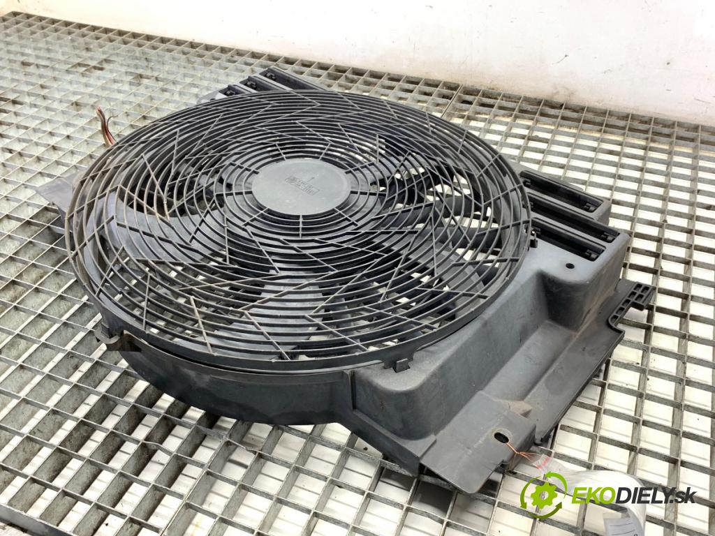 BMW E53 SUV 2001 210 kW 4.4 i 4398 ventilátor chladiče 6921381 (Ventilátor)