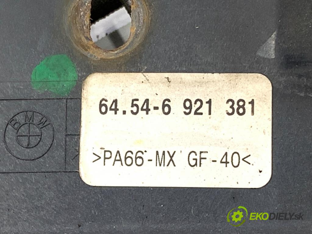 BMW E53 SUV 2001 210 kW 4.4 i 4398 ventilátor chladiče 6921381 (Ventilátor)