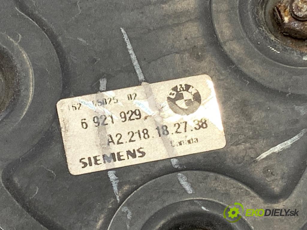 BMW E53 SUV 2001 210 kW 4.4 i 4398 ventilátor chladiče 6921381 (Ventilátor)