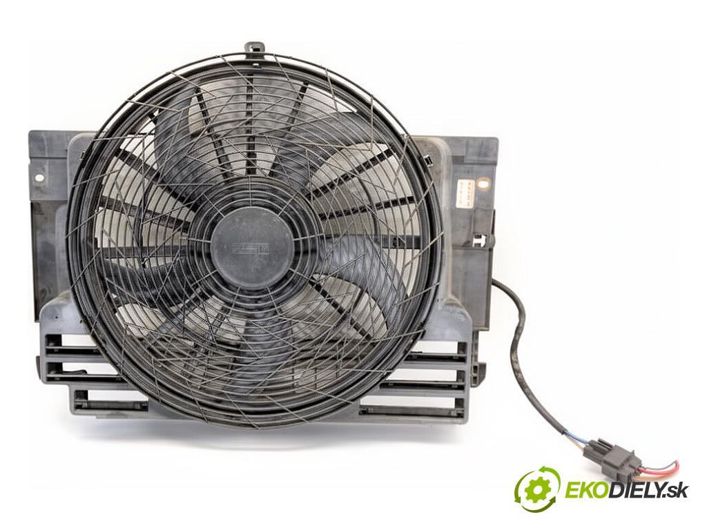 BMW E53 SUV 2001 210 kW 4.4 i 4398 Ventilátor chladiča 6921381 (Ventilátor)