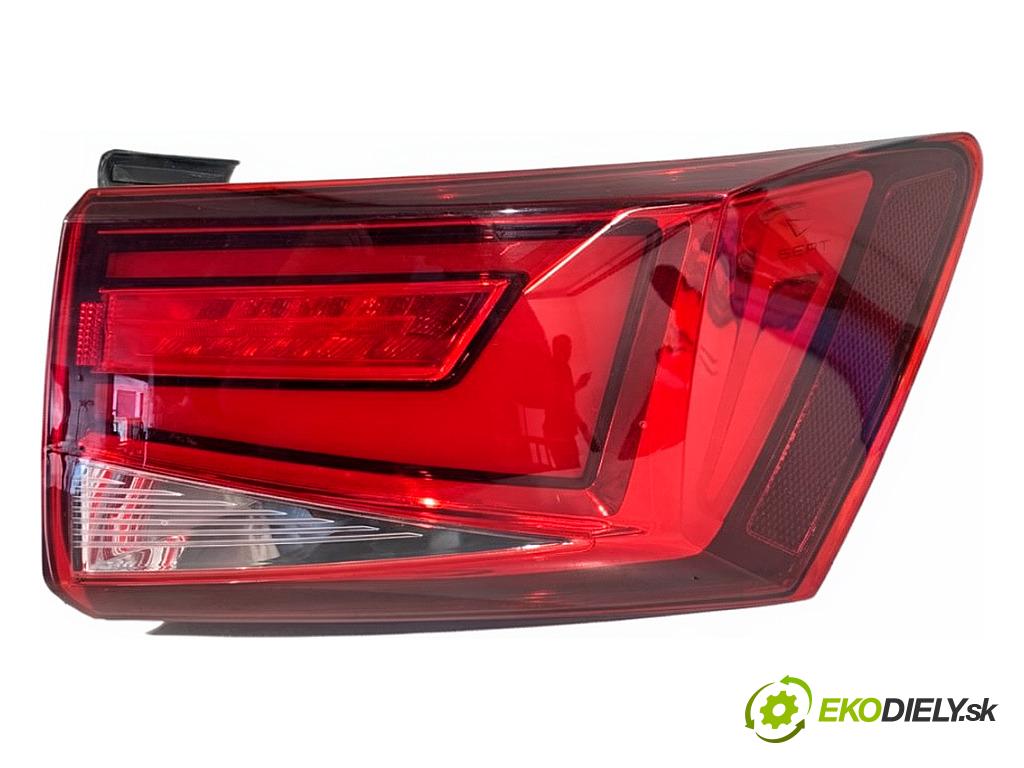 SEAT ATECA SUV 2016 110 kW 2.0 TDI 4Drive 1968 světlo pravý zadní část 575945208C