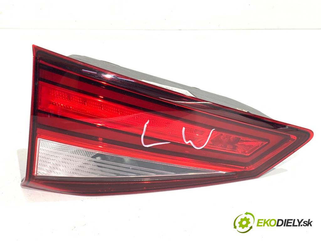 SEAT ATECA SUV 2016 110 kW 2.0 TDI 4Drive 1968 Svetlo ľavy zad vnútorná 575945307D