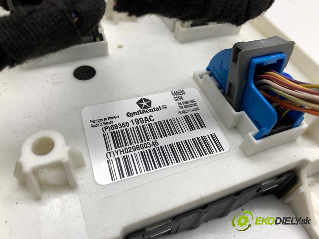 CHRYSLER PACIFICA nadwozie wielkoprzestrzenne (MPV) 2018 185 kW 3.6 Hybrid 3604 Modul komfortu 68360199AC (Modul komfortu)