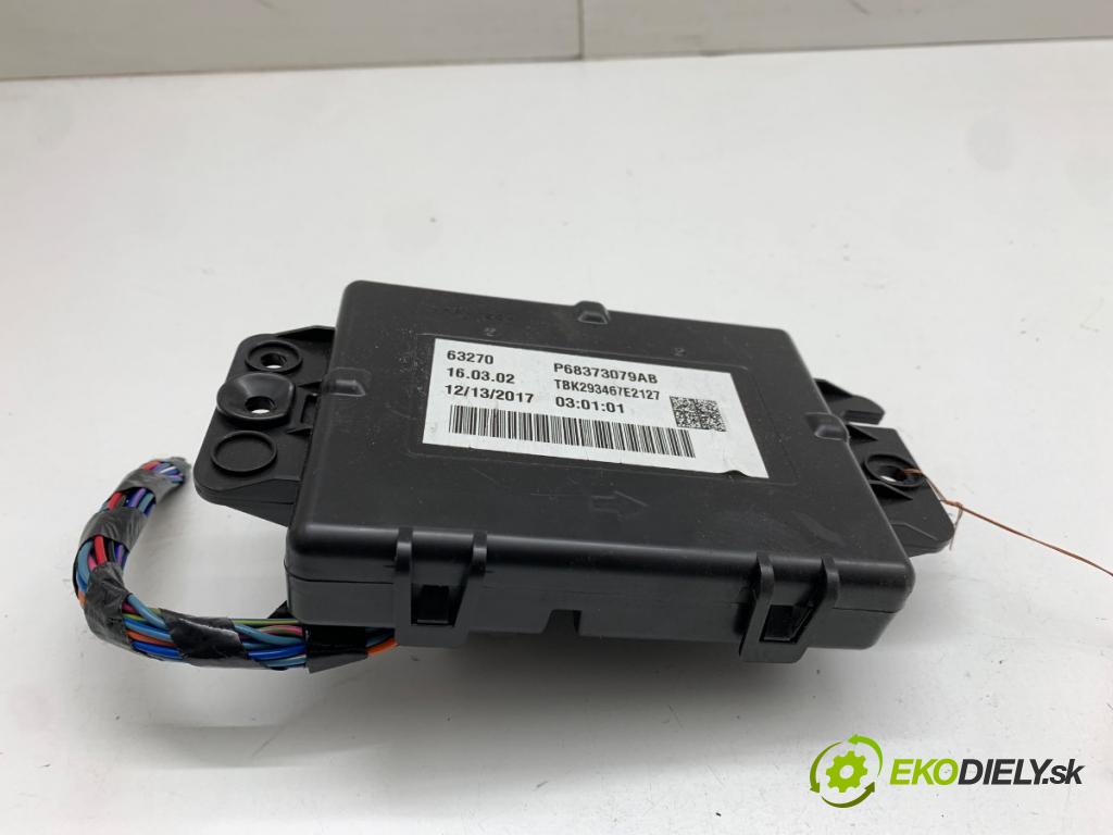 CHRYSLER PACIFICA nadwozie wielkoprzestrzenne (MPV) 2018 185 kW 3.6 Hybrid 3604 modul řídící jednotka klimatizace 68373079AB (Klika dveří ostatní)