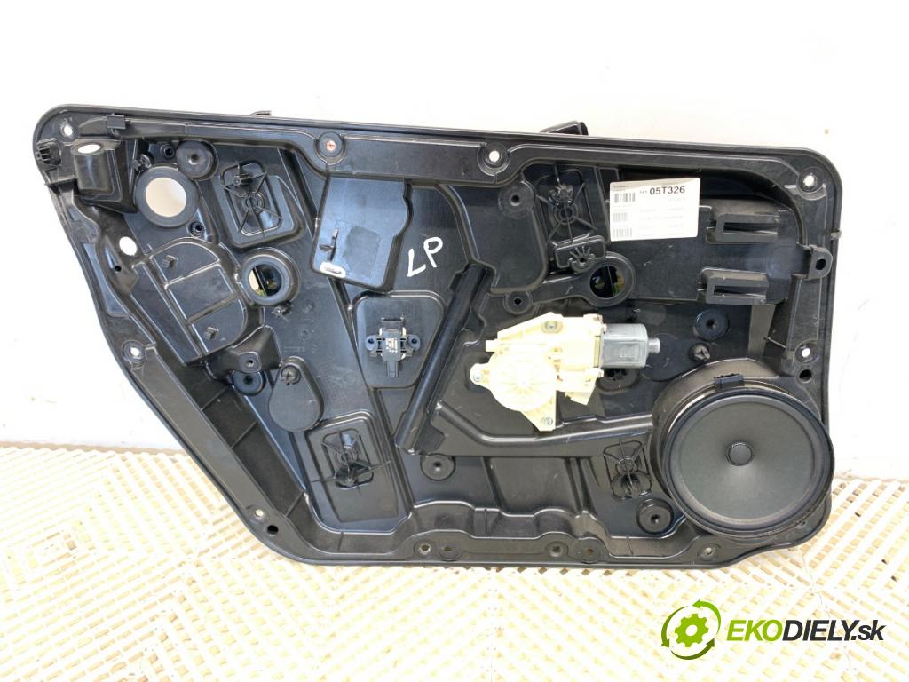 MERCEDES-BENZ W176 liftback 2013 90 kW A 180 (176.042) 1595 mechanismus okna levý přední část 