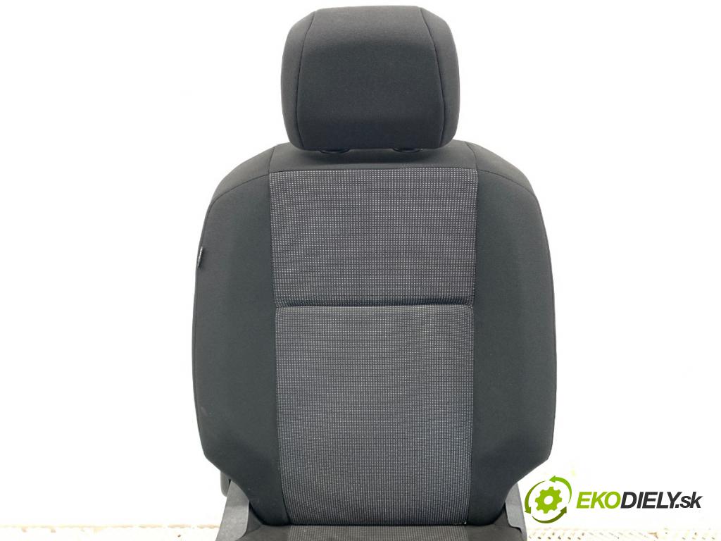 TOYOTA PROACE Nadwozie pełne/minivan 2024 75 kW 1.5 D-4D 100 (BPZMD) 1499 Sedadlo pravy predný