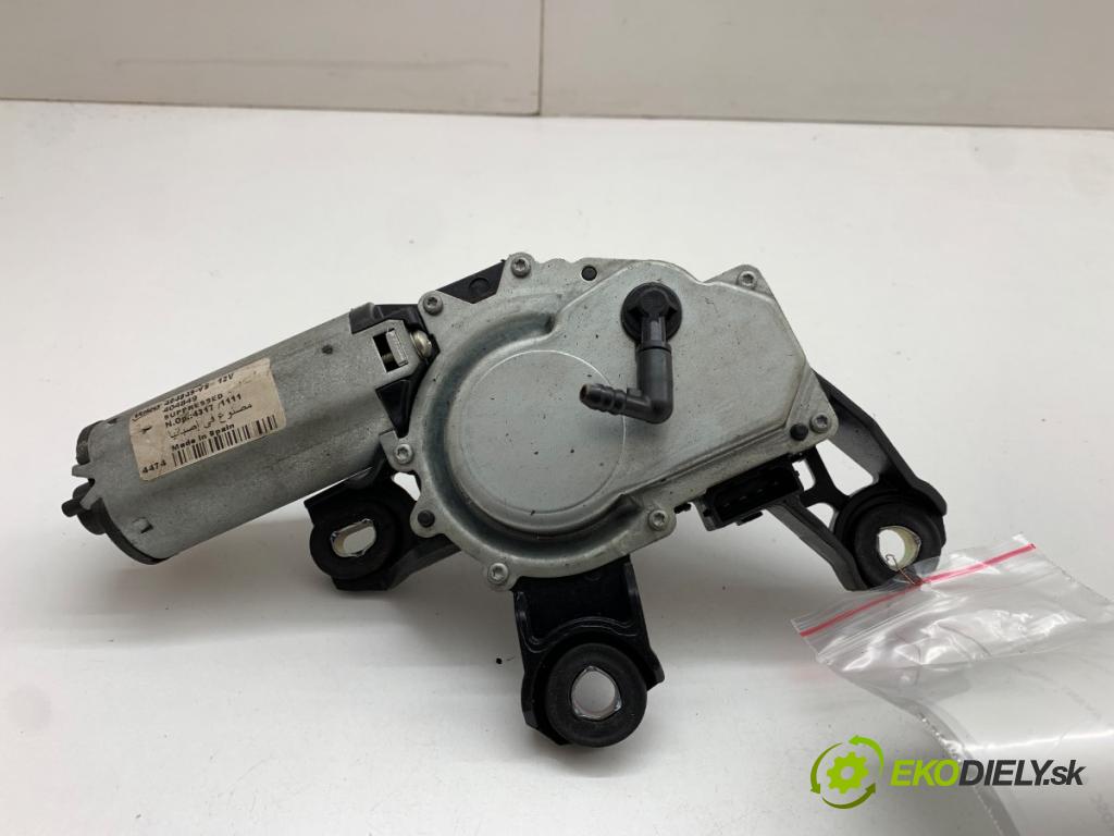 AUDI A4 B7 Kombi 2005 103 kW 2.0 TDI 1968 Motor stieračov zad 