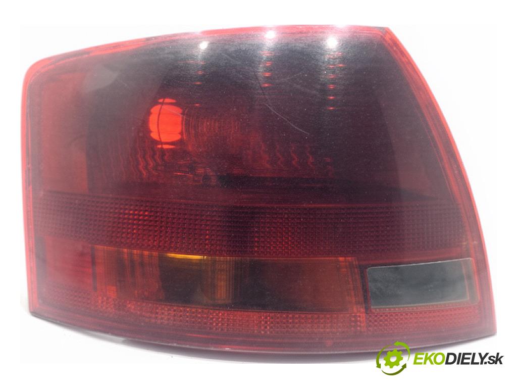 AUDI A4 B7 Kombi 2005 103 kW 2.0 TDI 1968 světlo levý zadní část 8E9945095E