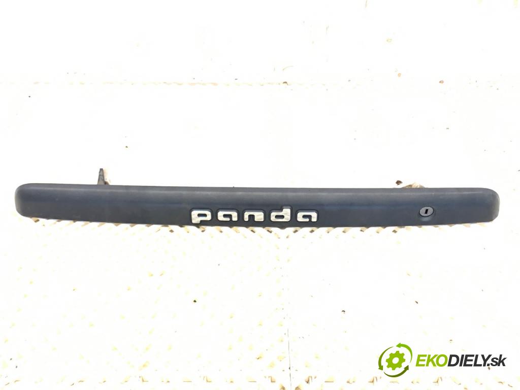 FIAT PANDA III liftback 2014 51 kW 1.2 (312PXA1A) 1242 lišta dveří zadní část 