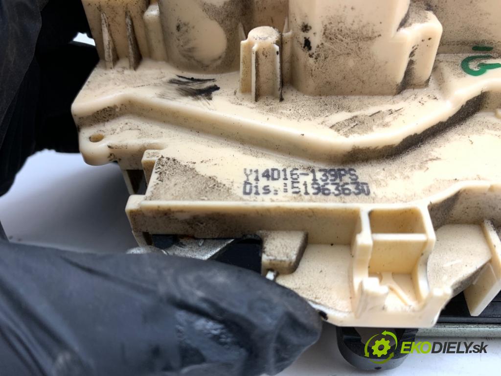 FIAT PANDA III liftback 2014 51 kW 1.2 (312PXA1A) 1242 zámok dveře levý zadní část 51963630
