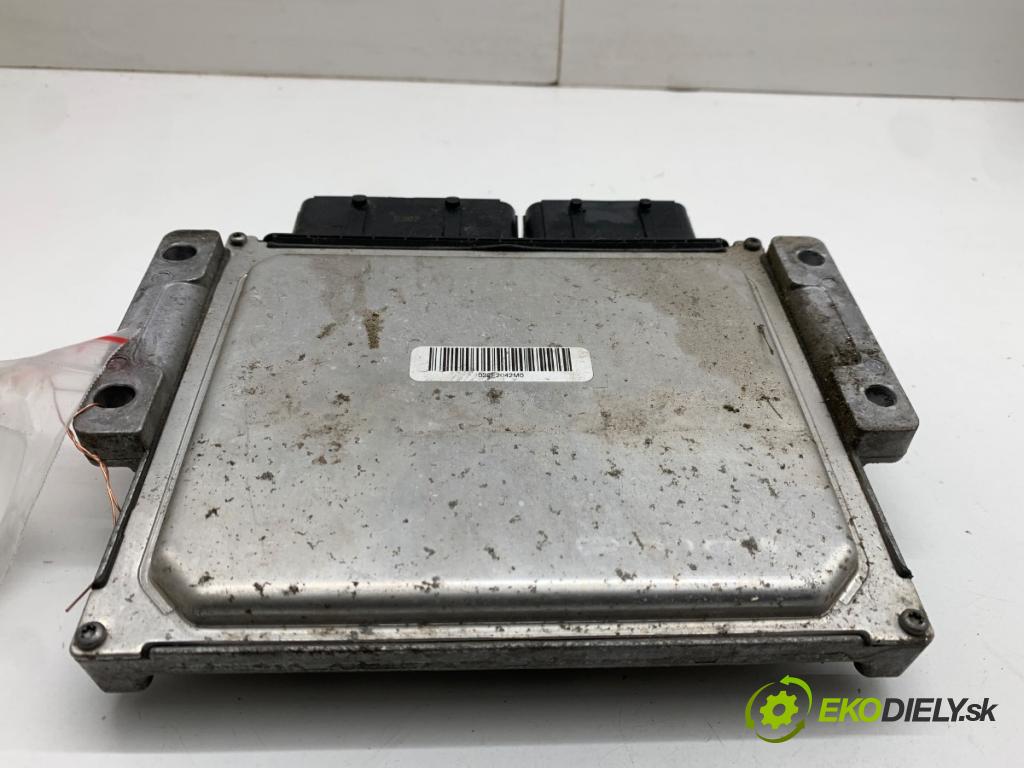 PEUGEOT BOXER I Autobus 2017 96 kW 2.0 BlueHDi 130 1997 řídící jednotka motora 9809447780 9692366180 (Řídicí jednotka)