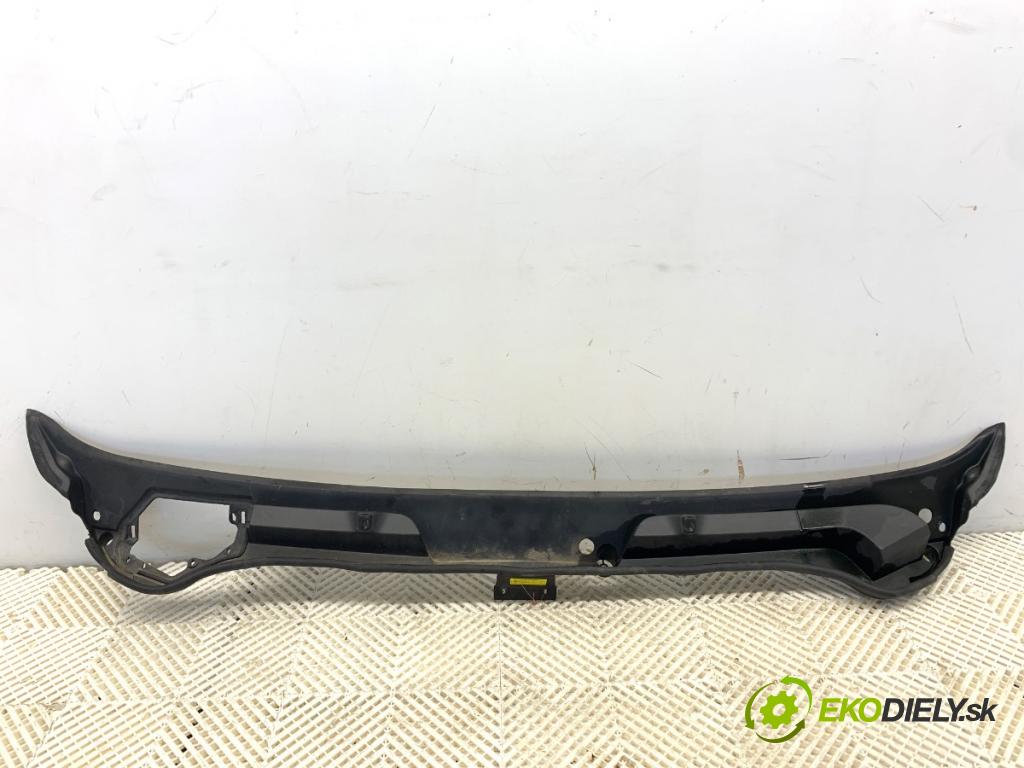 PEUGEOT BOXER I Autobus 2017 96 kW 2.0 BlueHDi 130 1997 torpédo plast pod čelní okno 1315953070 (Plast pod čelním sklem)