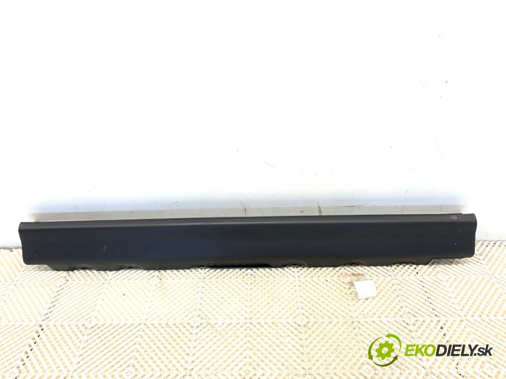 BMW E53 SUV 2001 210 kW 4.4 i 4398 Lišta prahová pravy 8408706