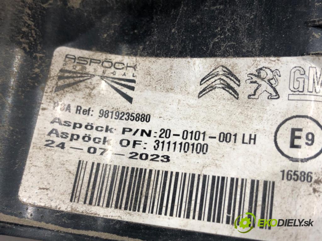 TOYOTA PROACE Nadwozie pełne/minivan 2024 75 kW 1.5 D-4D 100 (BPZMD) 1499 Svetlo ľavy zad 9819235880