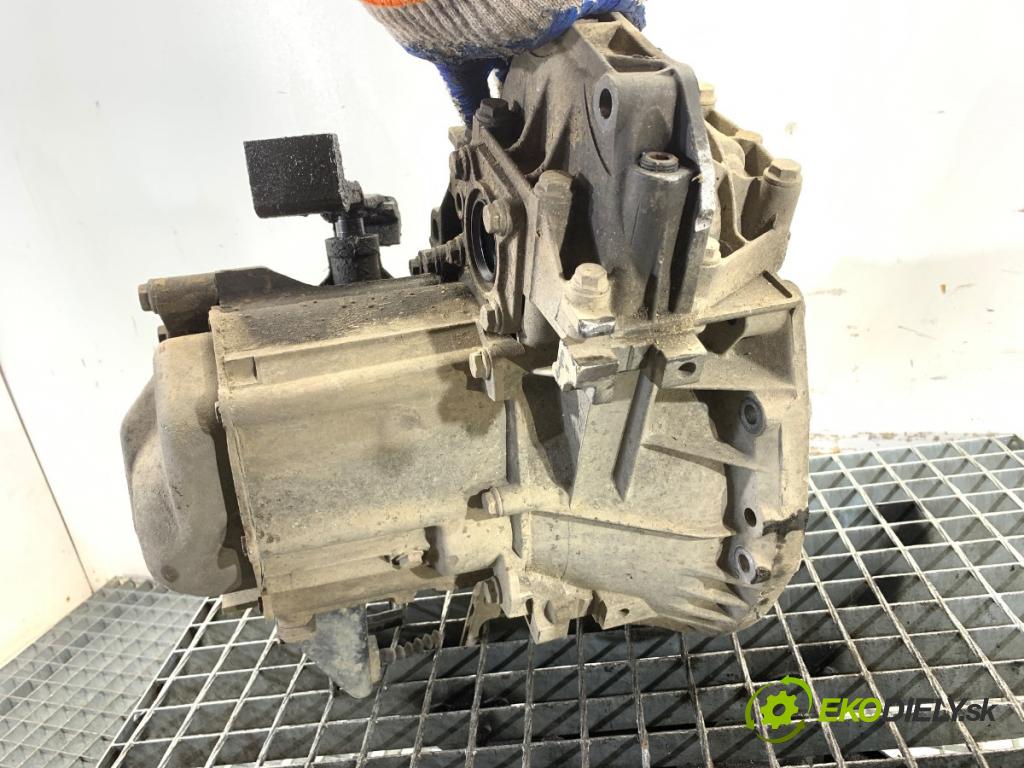 FIAT PANDA III liftback 2014 51 kW 1.2 (312PXA1A) 1242 převodovka 55241434 (Převodovka)