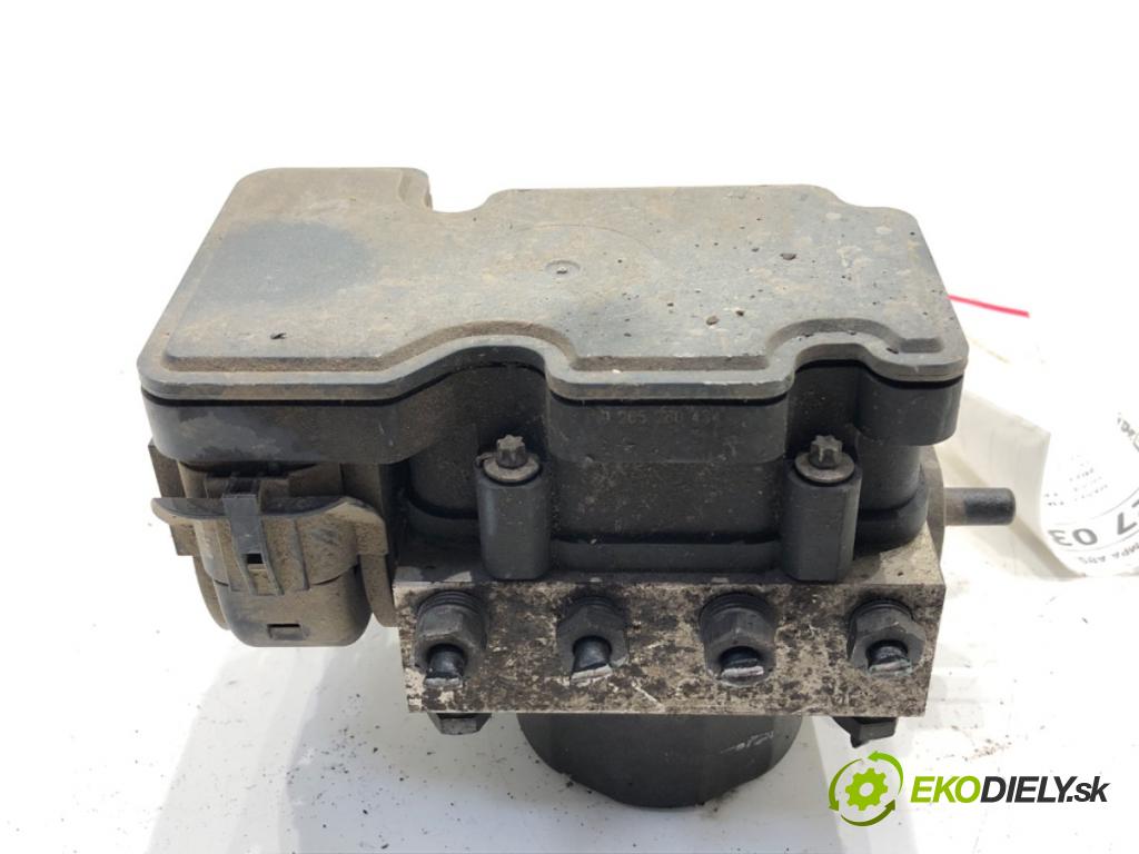 FIAT PANDA III liftback 2014 51 kW 1.2 (312PXA1A) 1242 Pumpa ABS 51932761 (Pumpa ABS)