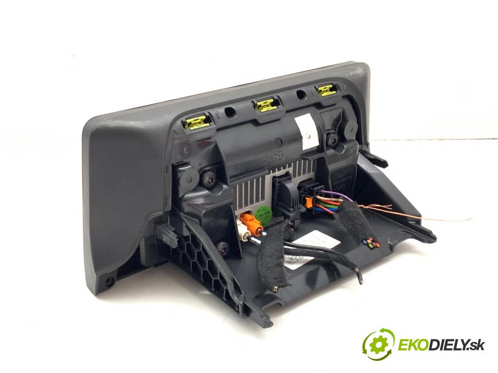 TOYOTA PROACE Nadwozie pełne/minivan 2024 75 kW 1.5 D-4D 100 (BPZMD) 1499 RADIO Displej