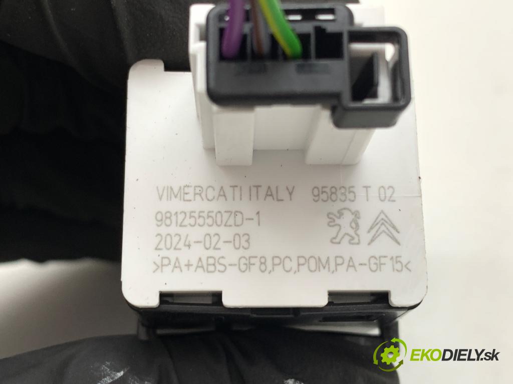 TOYOTA PROACE Nadwozie pełne/minivan 2024 75 kW 1.5 D-4D 100 (BPZMD) 1499 Prepínač nastavenia svetiel 98125550ZD (Prepínacie páčky pod volantom)