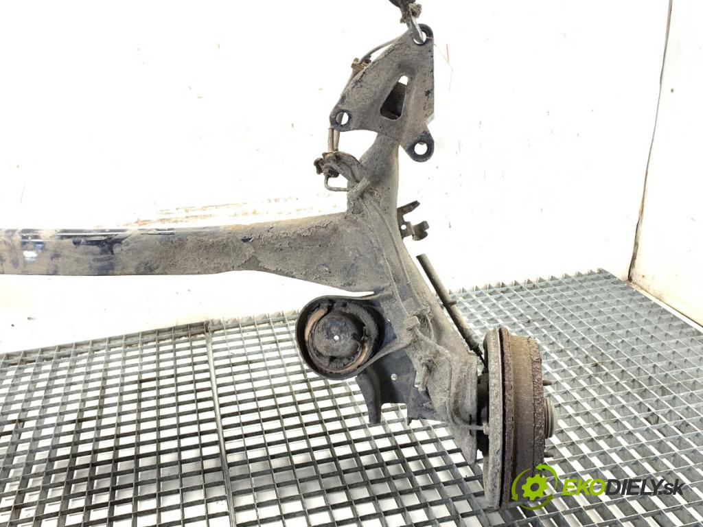 FIAT PANDA III liftback 2014 51 kW 1.2 (312PXA1A) 1242 výztuha zadní část