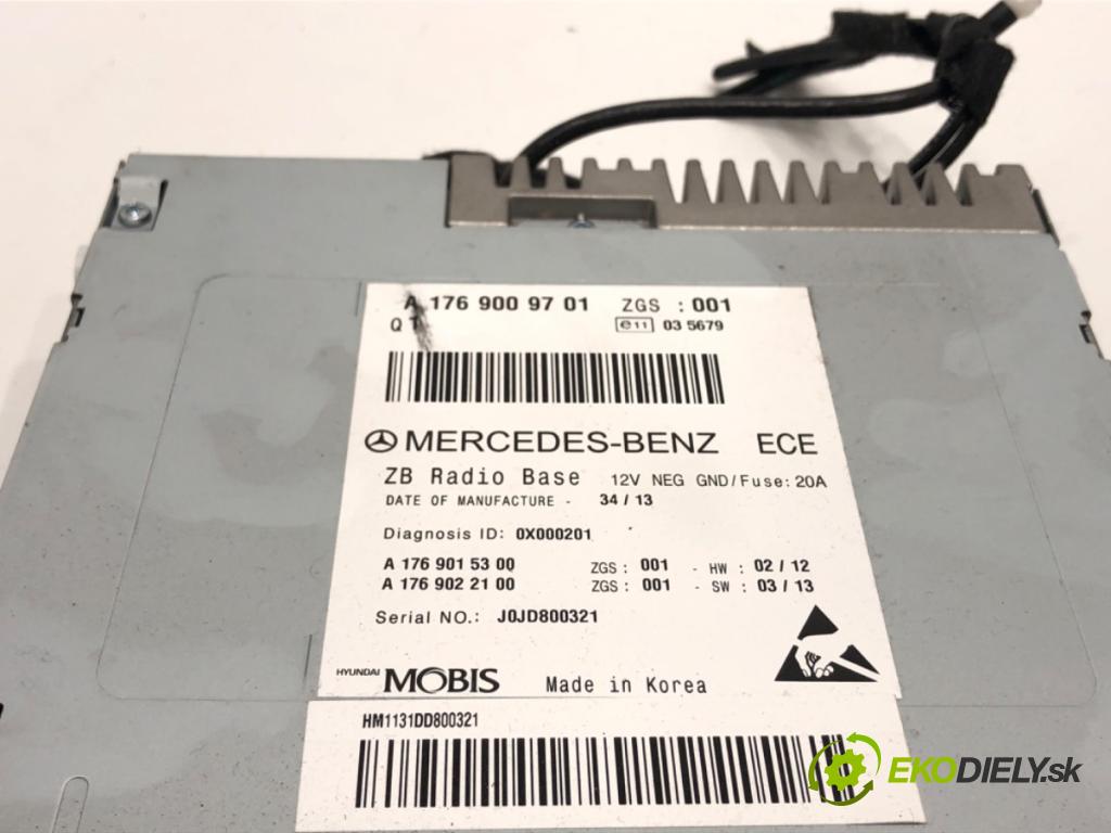 MERCEDES-BENZ W176 liftback 2013 90 kW A 180 (176.042) 1595 RADIO A1769009701 (Audio zariadenie)