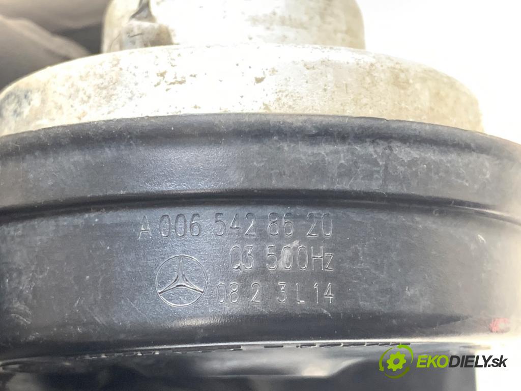 MERCEDES-BENZ W176 liftback 2013 90 kW A 180 (176.042) 1595 klaksón A0065428620