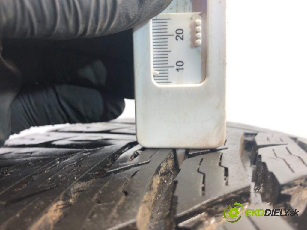 --- --- PNEUMATIKY: PARA: VÍCENÁ SEZÓNA: 205/55 16" NOKIAN