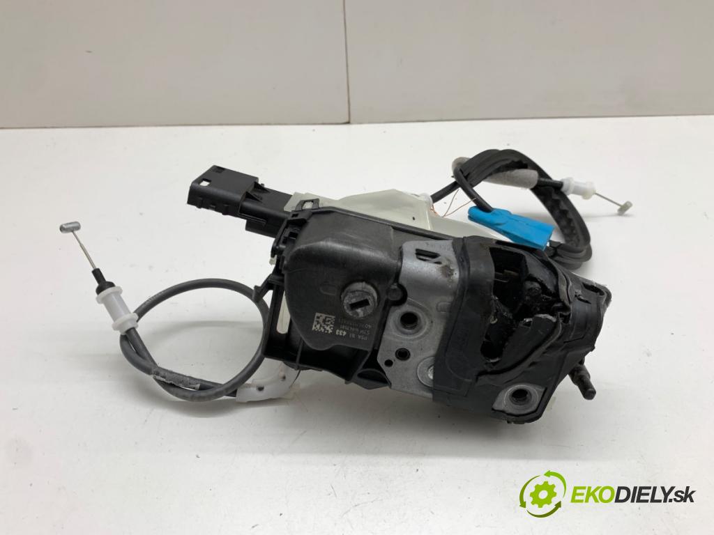 TOYOTA PROACE Nadwozie pełne/minivan 2024 75 kW 1.5 D-4D 100 (BPZMD) 1499 zámok dveře pravý přední část 163433