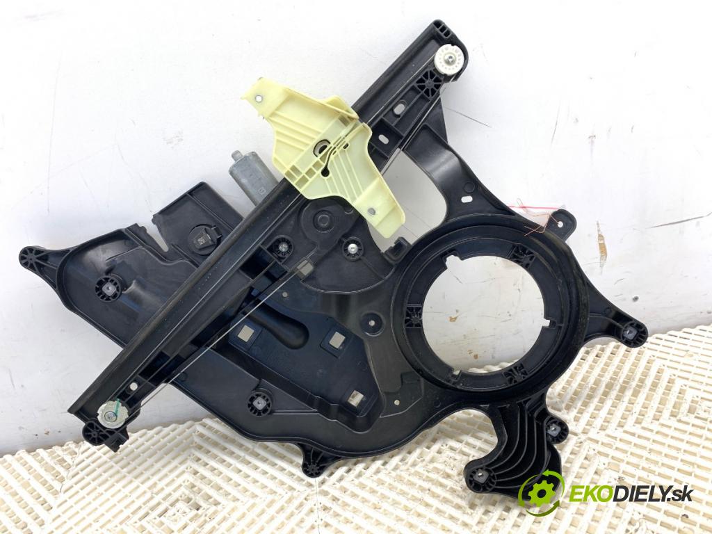 TOYOTA PROACE Nadwozie pełne/minivan 2024 75 kW 1.5 D-4D 100 (BPZMD) 1499 Mechanizmus okna ľavy predný 9840175680
