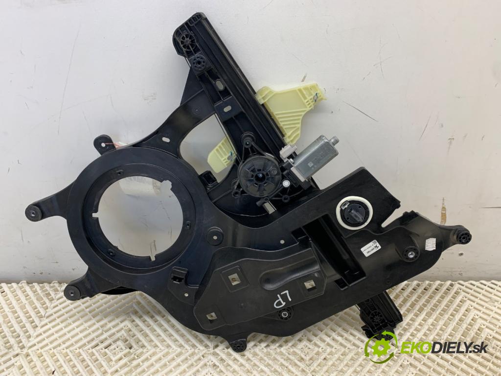 TOYOTA PROACE Nadwozie pełne/minivan 2024 75 kW 1.5 D-4D 100 (BPZMD) 1499 Mechanizmus okna ľavy predný 9840175680