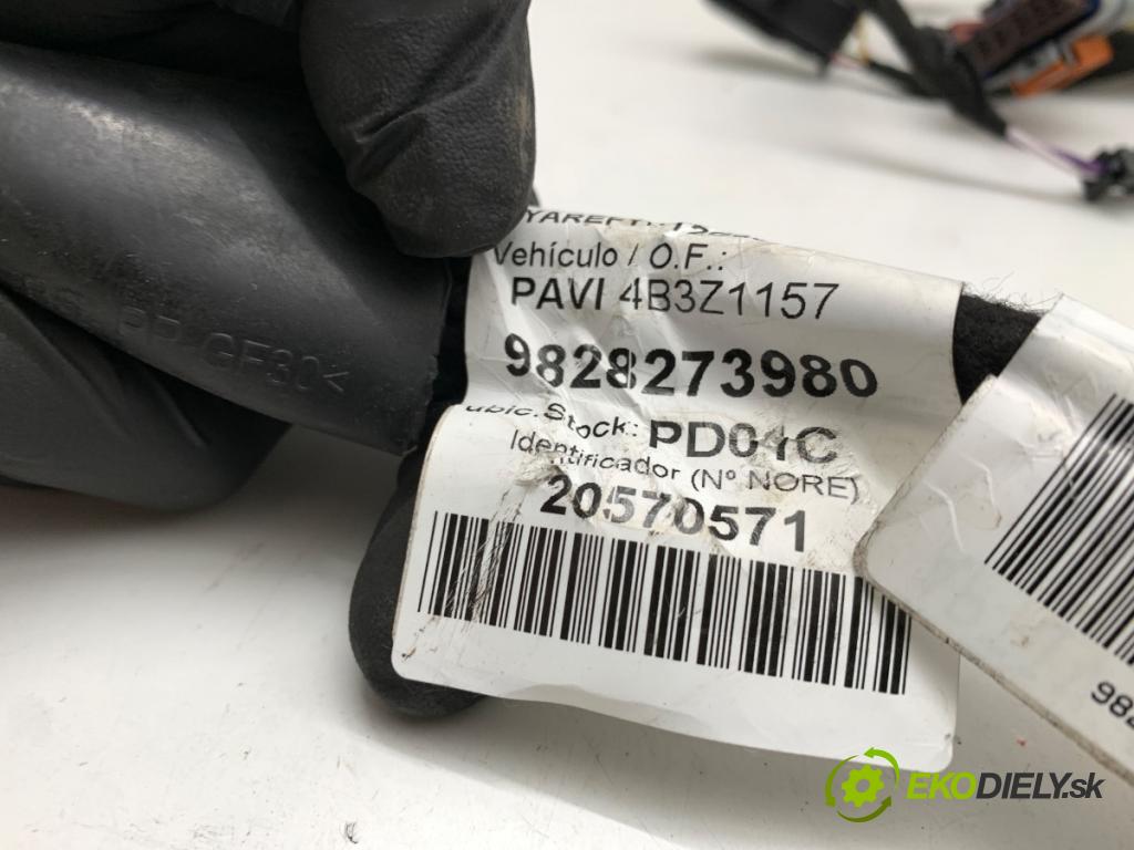 TOYOTA PROACE Nadwozie pełne/minivan 2024 75 kW 1.5 D-4D 100 (BPZMD) 1499 káblovačka dveře přední část levý 9828273980