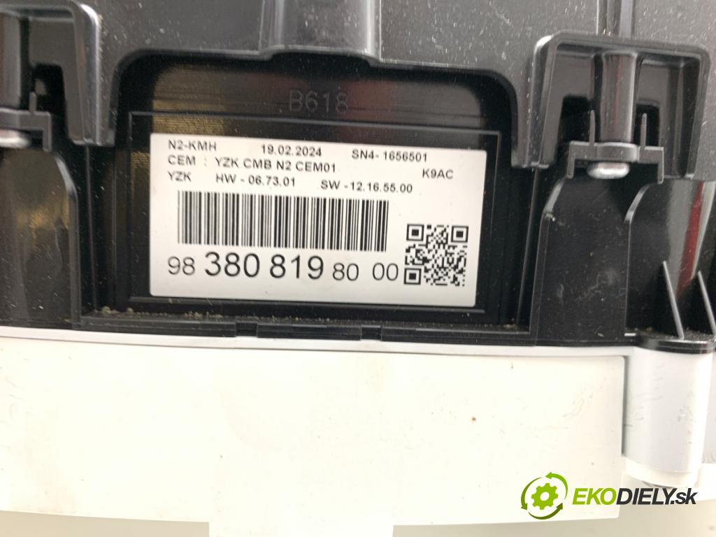 TOYOTA PROACE Nadwozie pełne/minivan 2024 75 kW 1.5 D-4D 100 (BPZMD) 1499 Prístrojovka 9838081980 (Prístrojová doska)