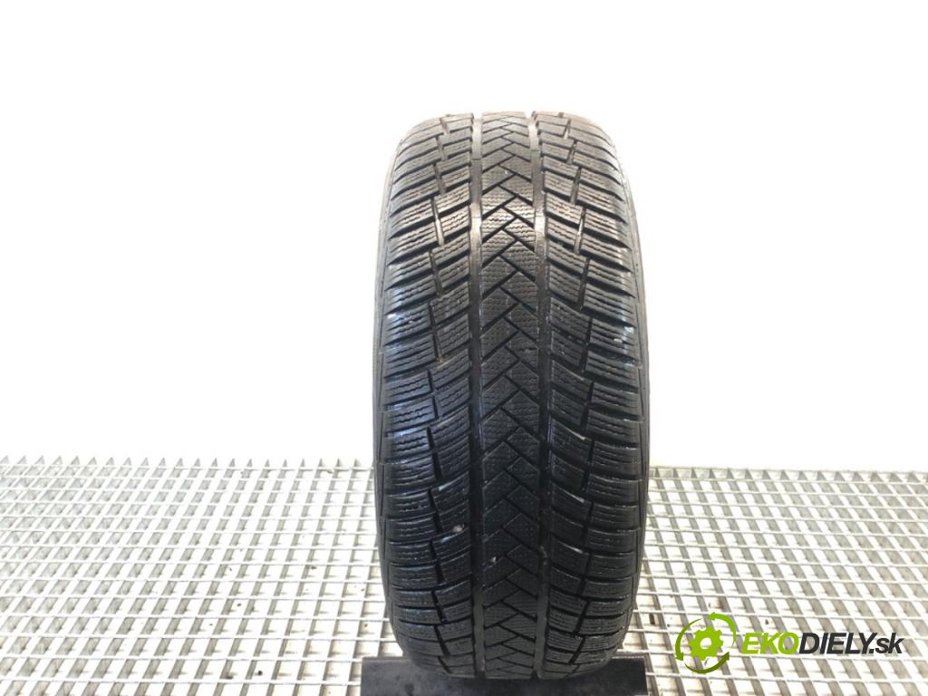 --- ---      PNEUMATIKY: zima 1X 255/45 19