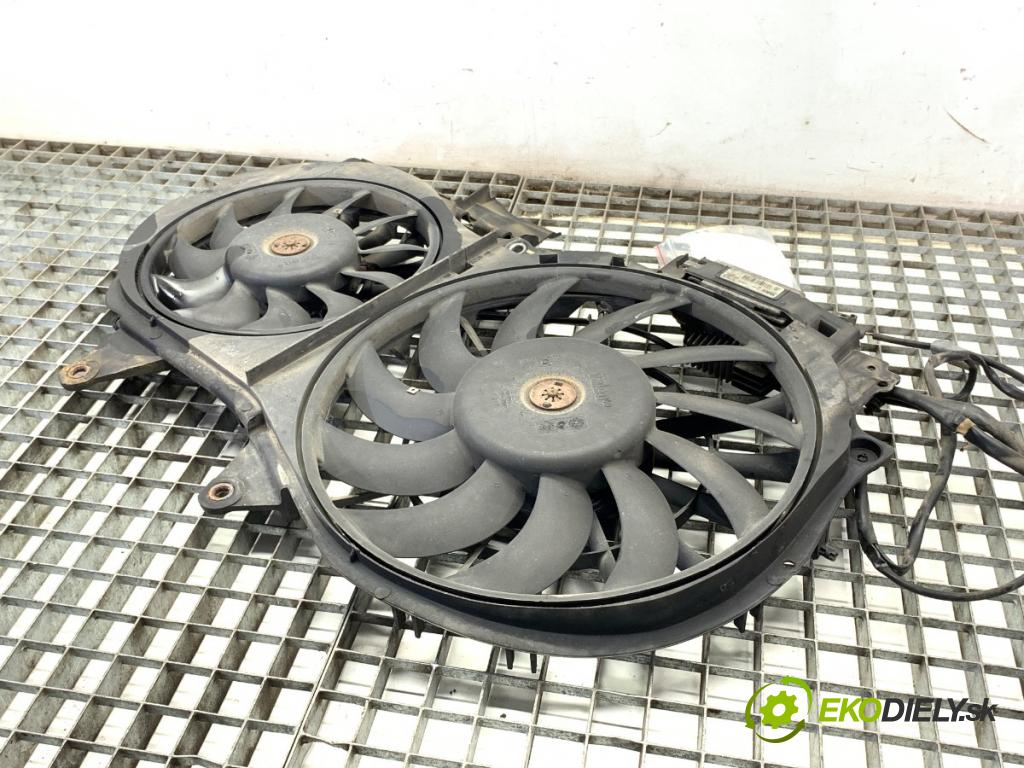AUDI A4 B7 Kombi 2005 103 kW 2.0 TDI 1968 ventilátor chladiče 8E0121205AB (Ventilátor)