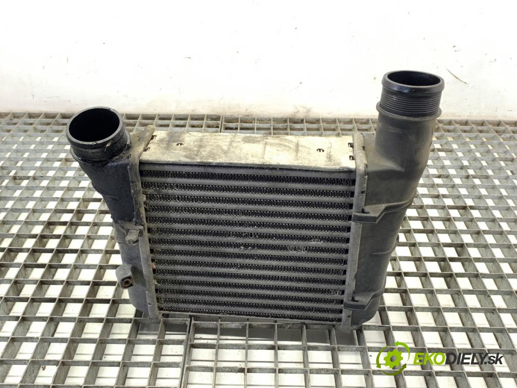 AUDI A4 B7 Kombi 2005 103 kW 2.0 TDI 1968 intercooler 8E0145805S (Intercooler (chladič stlačeného vzduchu))
