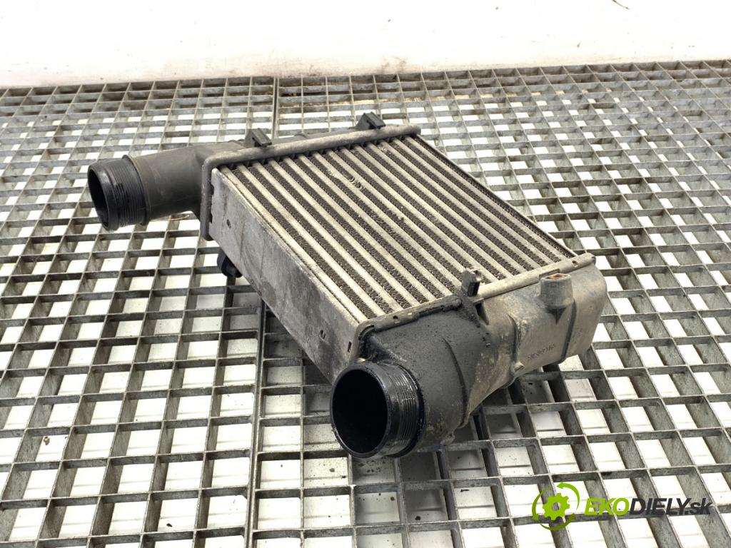 AUDI A4 B7 Kombi 2005 103 kW 2.0 TDI 1968 intercooler 8E0145805S (Intercooler (chladič stlačeného vzduchu))