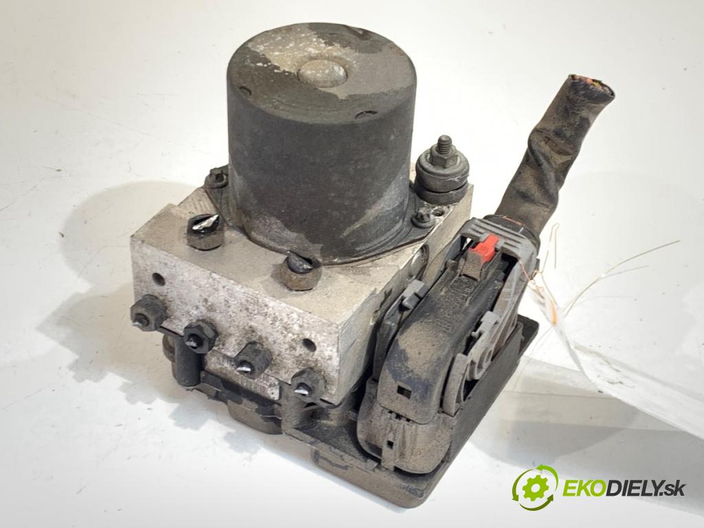 AUDI A4 B7 Kombi 2005 103 kW 2.0 TDI 1968 pumpa ABS 8E0614517AK (Pumpa ABS)