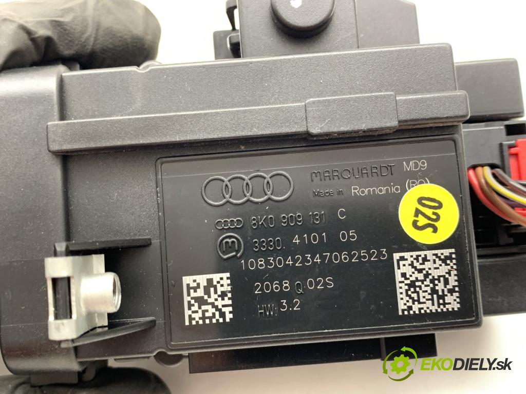AUDI A4 B8 Kombi 2008 105 kW 2.0 TDI 1968 spínačka 8K0909131C (Spínací skříňka)