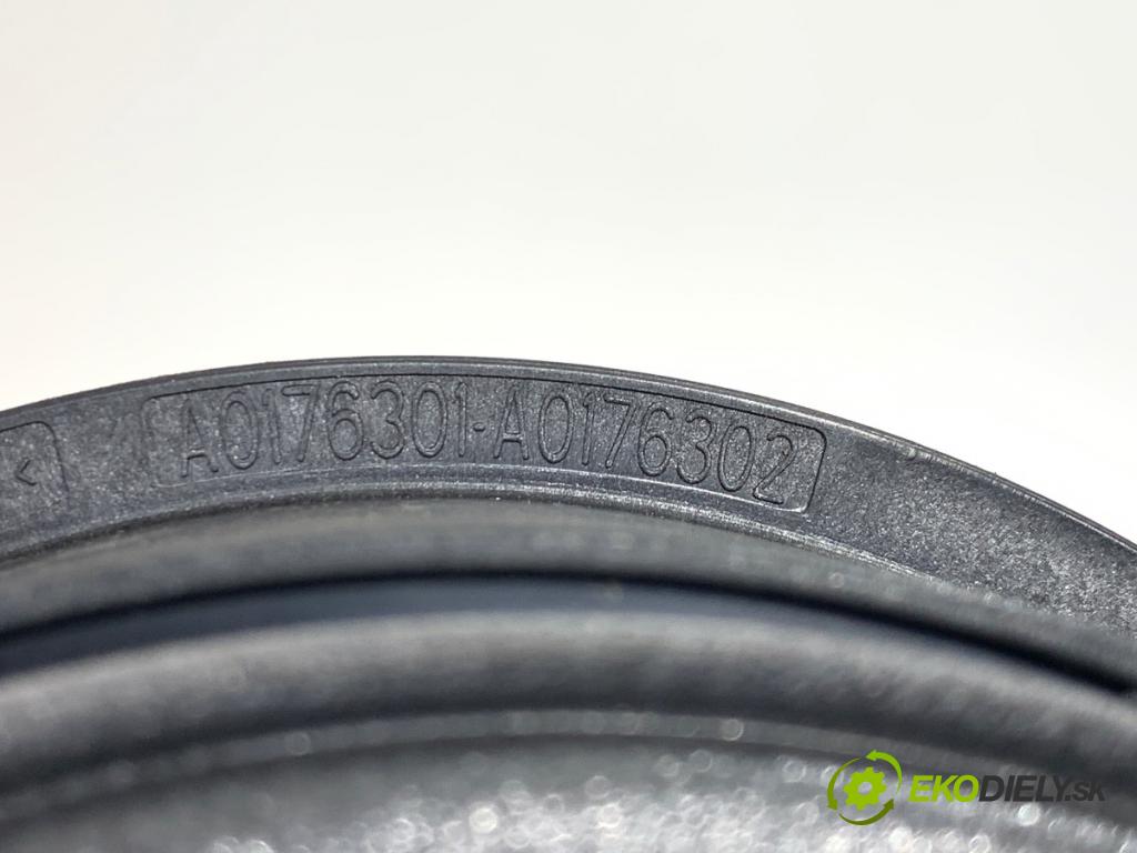 AUDI A4 B8 Kombi 2008 105 kW 2.0 TDI 1968 reproduktory 4F0035399A