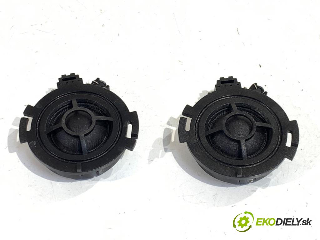 AUDI A4 B8 Kombi 2008 105 kW 2.0 TDI 1968 reproduktory 4F0035399A