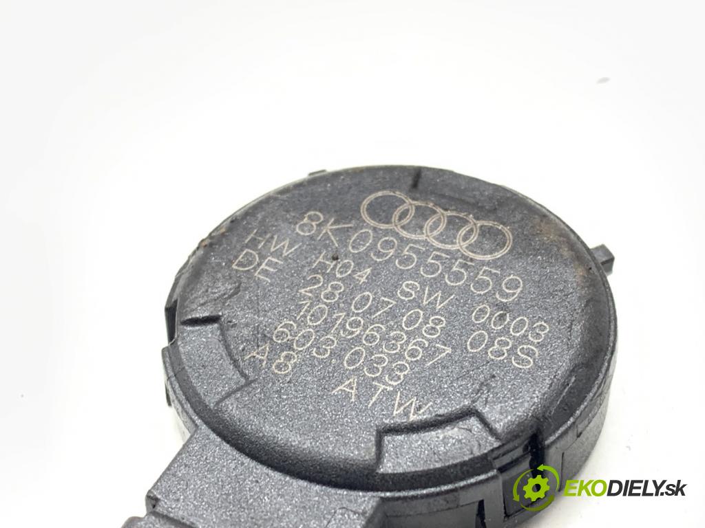 AUDI A4 B8 Kombi 2008 105 kW 2.0 TDI 1968 snímač deště 8K0955559 (Snímač deště)