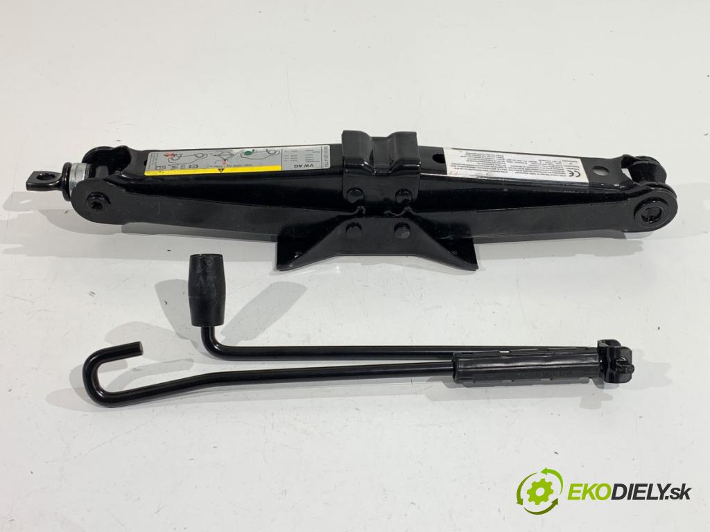 VW ARTEON liftback 2019 110 kW 2.0 TDI 1968 ZVEDÁK: - mechanismus 3Q0011031A