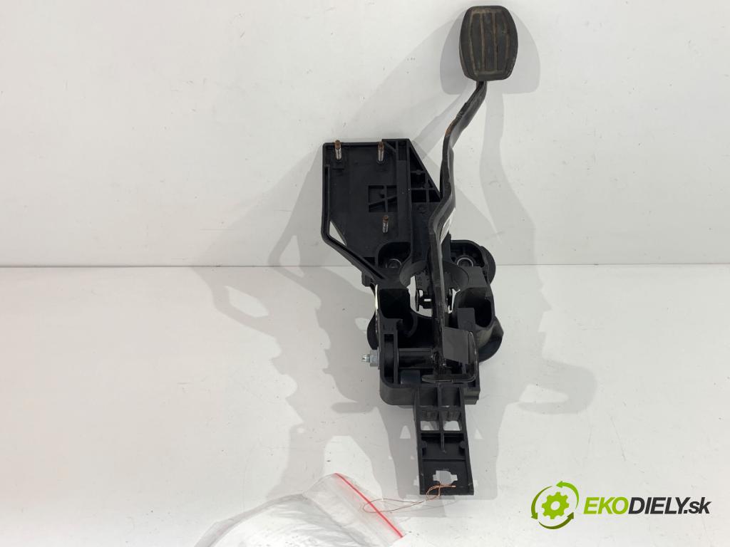 TOYOTA PROACE Nadwozie pełne/minivan 2024 75 kW 1.5 D-4D 100 (BPZMD) 1499 pedal brzdy