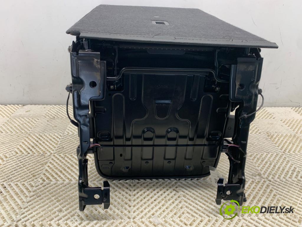 VW SHARAN nadwozie wielkoprzestrzenne (MPV) 2013 130 kW 2.0 TDI 1968 sedadlo zadní část třetí VLÁDA: