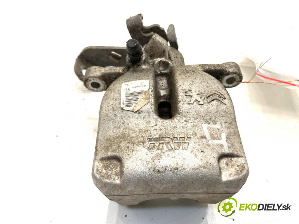 TOYOTA PROACE Nadwozie pełne/minivan 2024 75 kW 1.5 D-4D 100 (BPZMD) 1499 brzdič třmen levý zadní část 32055873