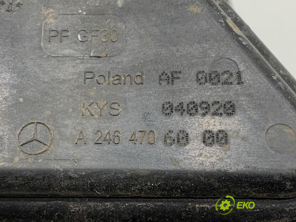 MERCEDES-BENZ W176 liftback 2013 90 kW A 180 (176.042) 1595 filtr pylový A2464706000