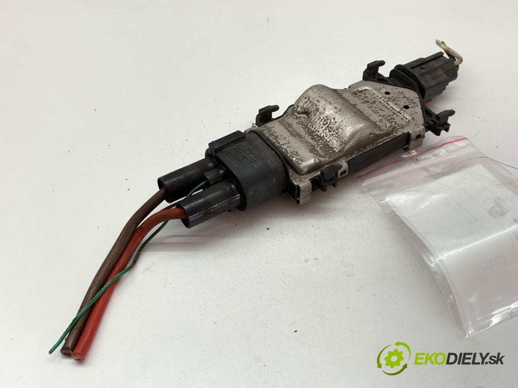 MERCEDES-BENZ W176 liftback 2013 90 kW A 180 (176.042) 1595 modul ventilátoru