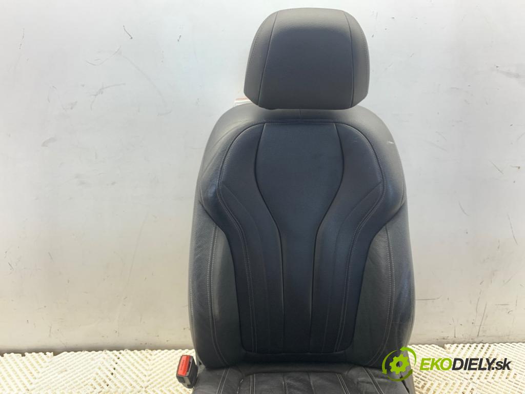 BMW F15 SUV 2018 225 kW xDrive 35 i 2979 Sedadlo ľavy predný