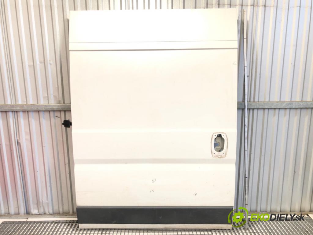 PEUGEOT BOXER I Autobus 2017 96 kW 2.0 BlueHDi 130 1997 Dvere pravy zad posuvné 
