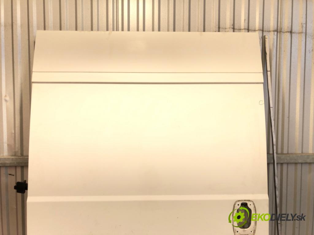 PEUGEOT BOXER I Autobus 2017 96 kW 2.0 BlueHDi 130 1997 Dvere pravy zad posuvné